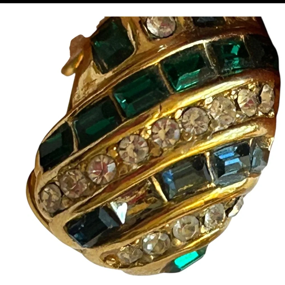 Vintage Dior Clip-On Earrings – Gold Tone Statement Emerald & Sapphire Baguettes - Picture 3 of 8